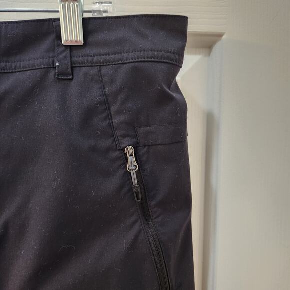 Odlo Wedge Walking Shorts Size Men's 38 Black - Picture 3 of 10